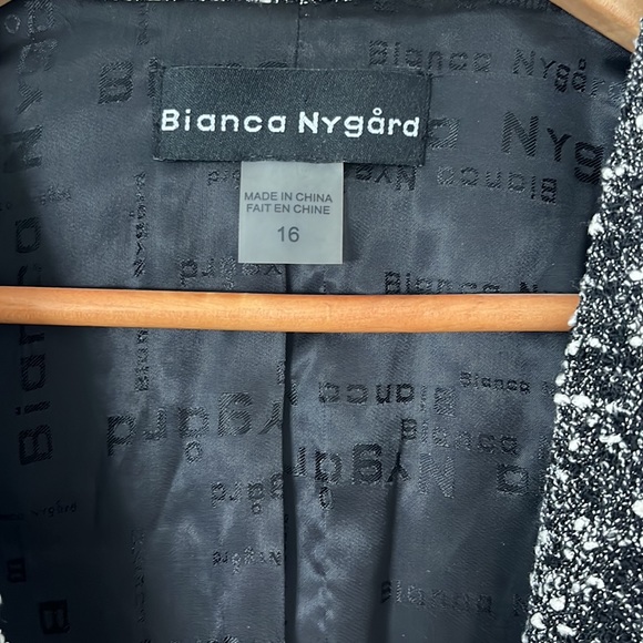 Bianca Nygard Blazer - Picture 2 of 4